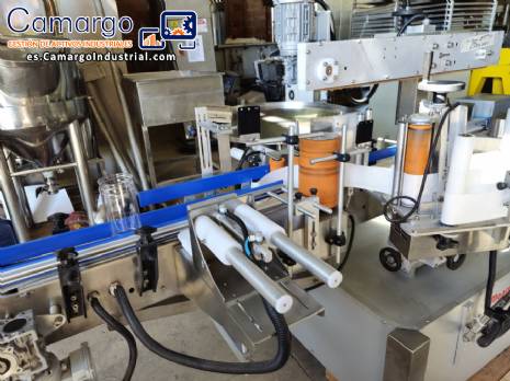 Etiquetadora autom�tica para botellas y tarros cil�ndricos planos Maqmundi