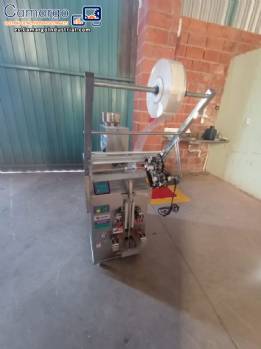 Envasadora autom�tica de bolsitas con dosificadora Cetro