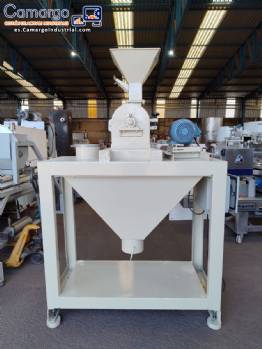 Molino de martillos para refinaci�n de az�car.