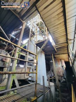 Sistema depurador de gases, torre y chimenea de fibra de vidrio.