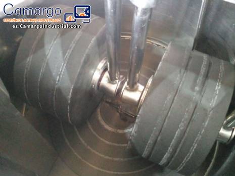 La l�nea completa para la fabricaci�n de chocolate bean to bar de Mecal