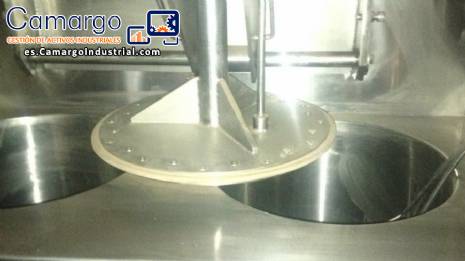 Prensa para extracci�n de esencias vegetales