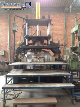 Inyector para aluminio de baja presi�n DJ Fornos