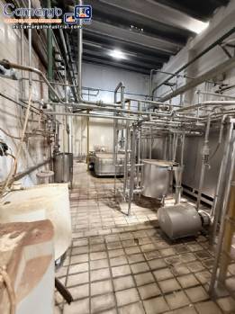 Sistema UHT VTIS Tetra Pak para el procesamiento as�ptico y la esterilizaci�n de leche y productos l�cteos, con una capacidad de 13.000 litros por hora.