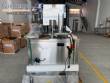 M�quina autom�tica de sellado y taponado de latas Hualian Machinery
