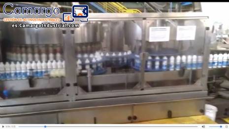 Empacadora rotativa con 50 boquillas y 18 m�quinas envolvedoras