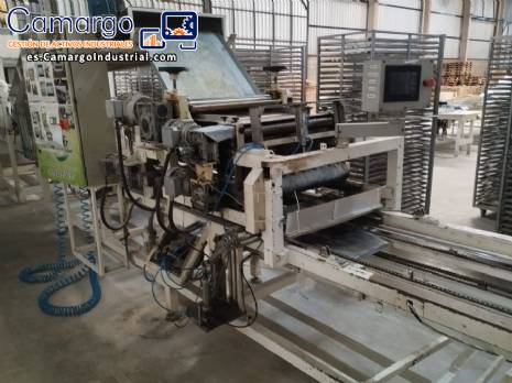 Laminadora, cortadora y plegadora de l�nea continua para pasta larga seca (tagliatelle).