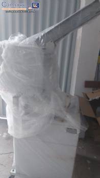 Divisor y aplanador autom�tico para masa de pizza DELL'ORO