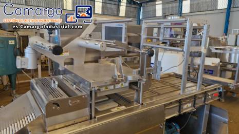 Envasadora termoselladora automática de bandejas de acero inoxidable Multivac Envasadora termoselladora automática de bandejas de acero inoxidable Multivac